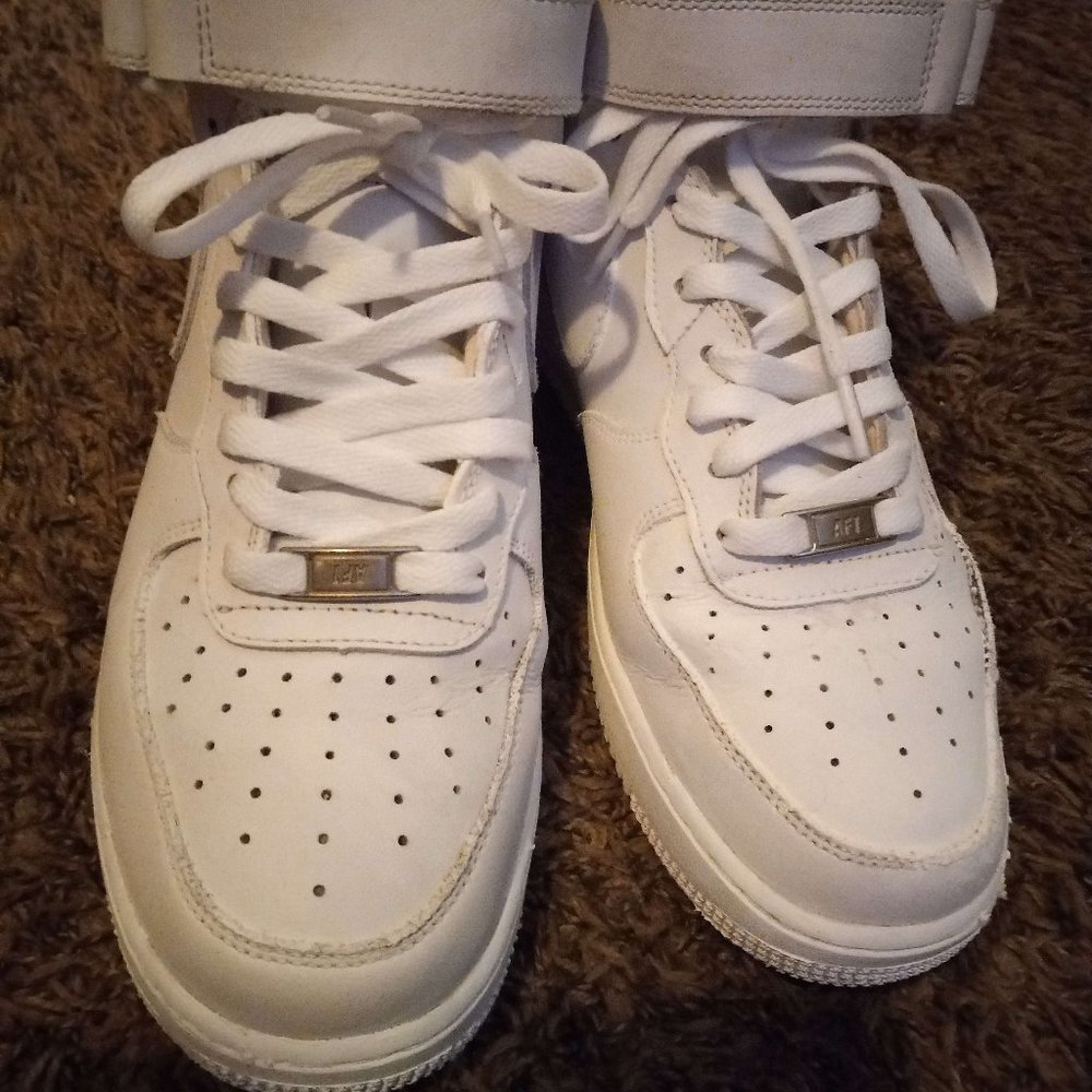 Air Force 1 High '07 'Triple White'